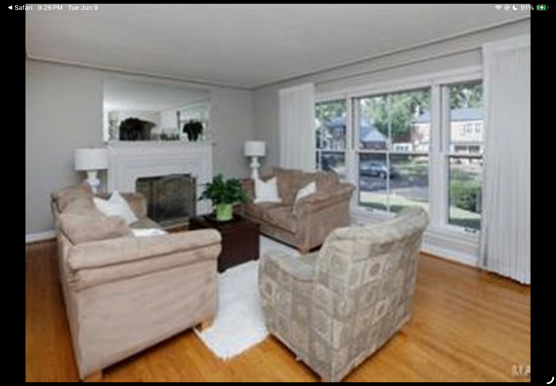 Empty unfurnished living room before staging
